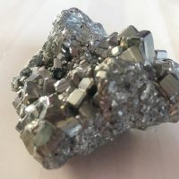 Pyriet (2) van 324 gram