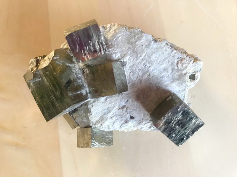 Pyriet (3) van 188 gram