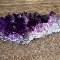 Amethist cluster (83) van 558 gram