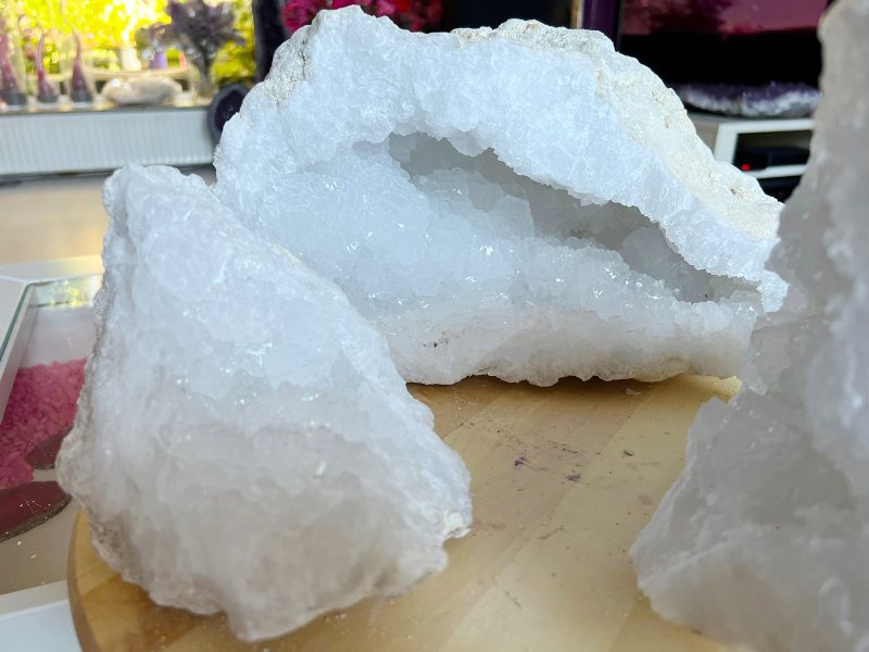 Bergkristal Geode (6) van 14,2 kg
