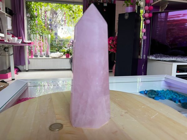 Rozenkwarts obelisk (08) 1440 gram