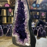 Amethist geode (60) van 24 kilo