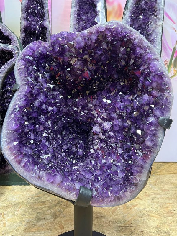 Amethist geode (39) van 51 kilo