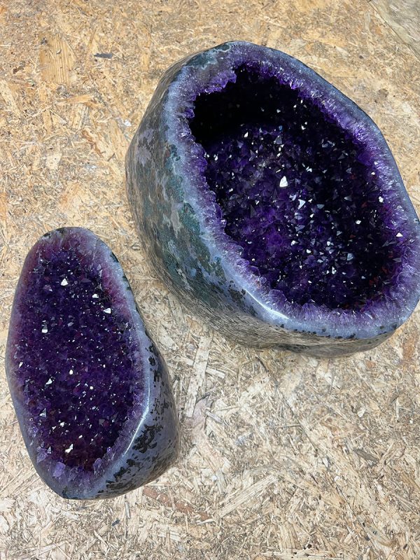 Amethist geode (40) van 53 kilo