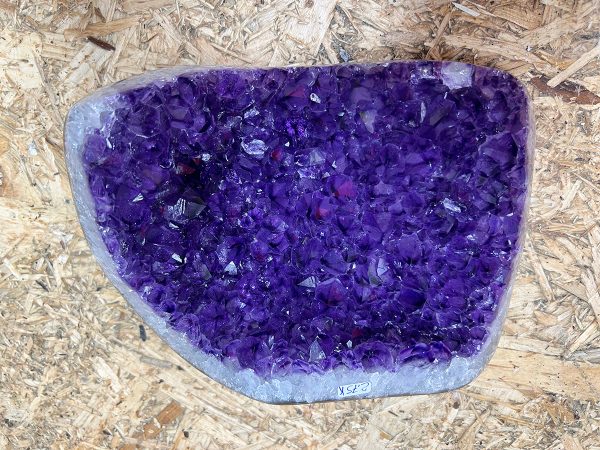 Amethist cluster (007) van 2,75 kilo