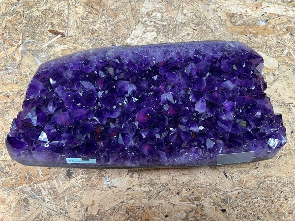 Amethist cluster (070) van 7,85 kilo