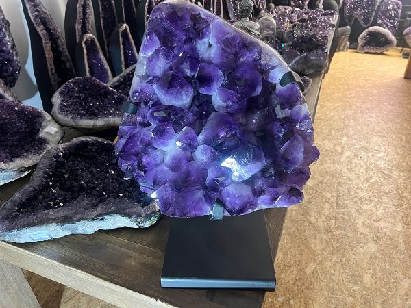 Amethist cluster (079) van 48 kilo