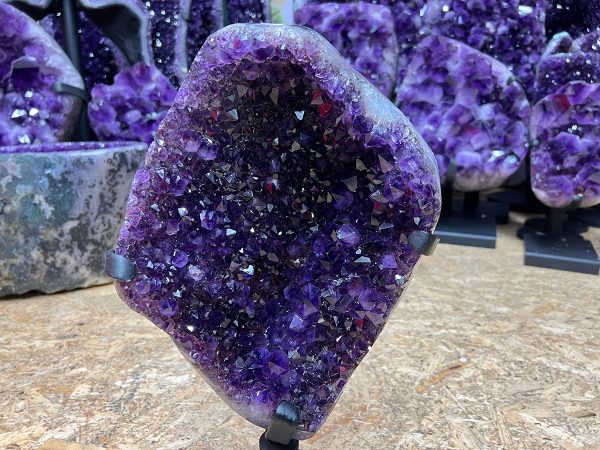 Amethist cluster (086) van 5,5 kilo