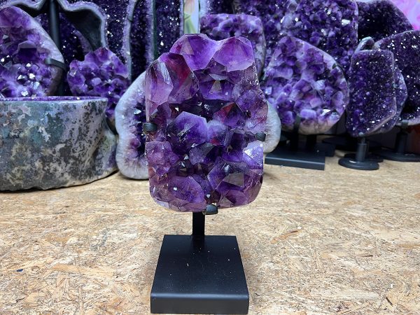 Amethist cluster (087) van 17 kilo