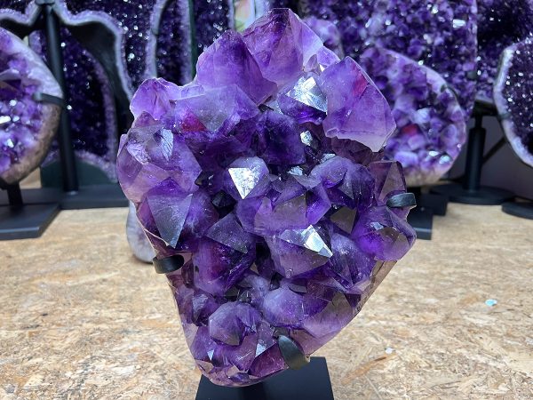 Amethist cluster (092) van 23,95 kilo