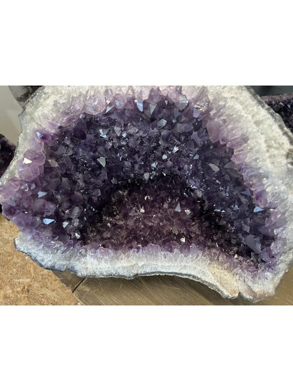Amethist geode (19) van 27 kilo